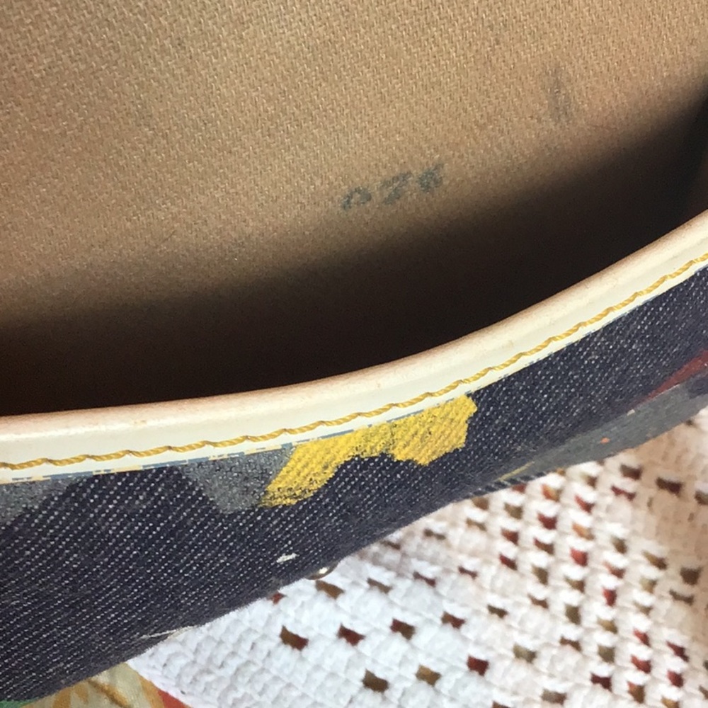 Dooney Bourke Wrilest - Picture 5 of 6